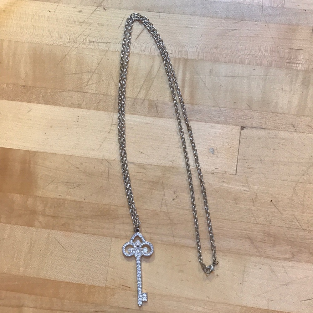 Long necklace